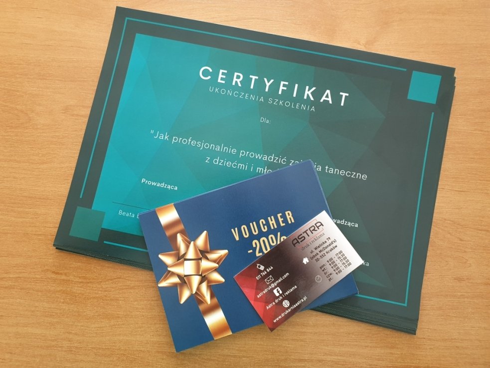 Druk Certyfikatów Voucherów Prezentowych Podarunkowych Gruby Papier 350g Satyna Kraków